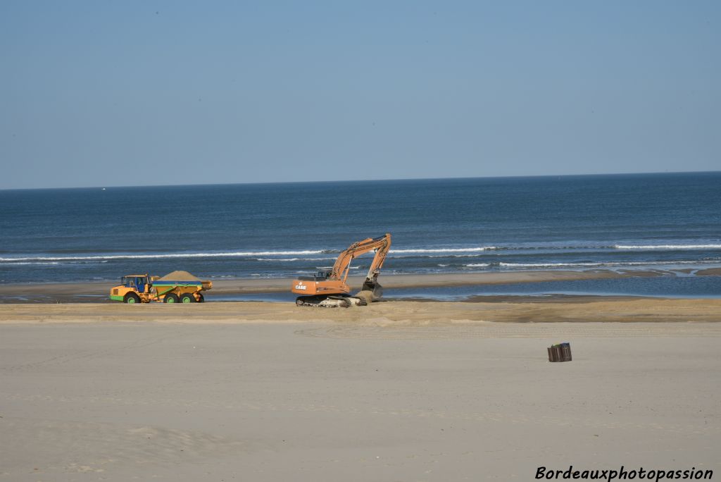En 2018, d'autres travaux sont entrepris afin transporter cet excédent de sable pour renforcer les plages sud déficitaires.